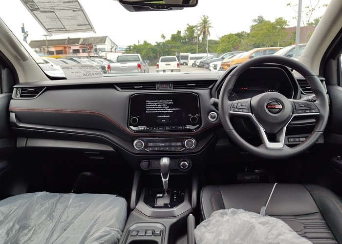 Used 6
                    NISSAN
                     for Sale Image