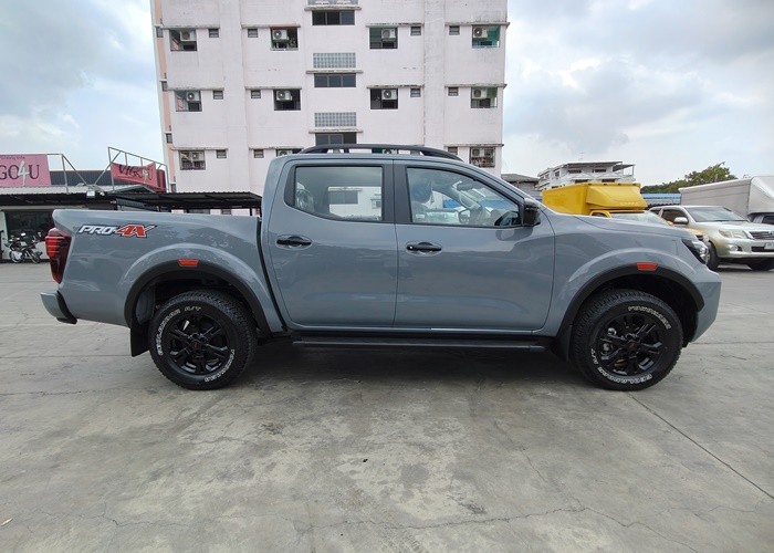 Used 6
                    NISSAN
                     for Sale Image