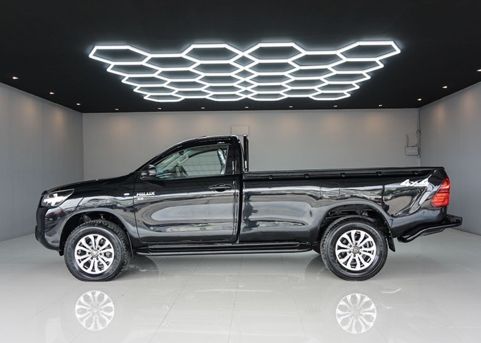 Used 6
                    TOYOTA
                     for Sale Image