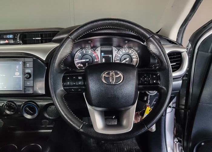 Used 11
                    TOYOTA
                     for Sale Image