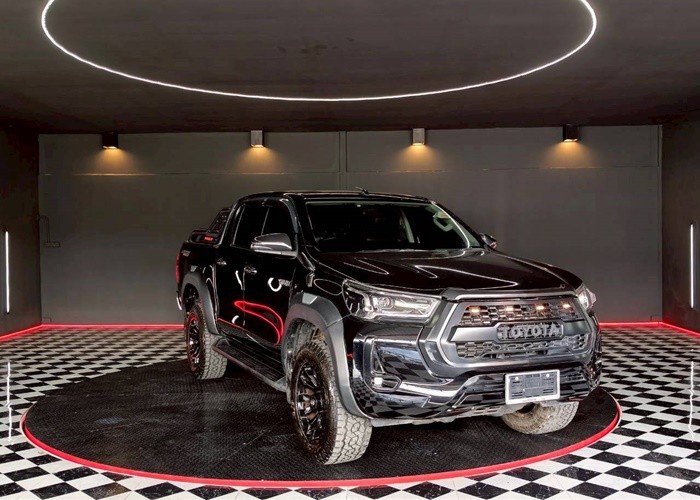 Used 4
                    TOYOTA
                     for Sale Image