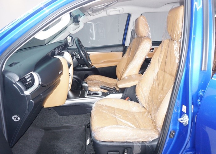 Used 10
                    TOYOTA
                     for Sale Image