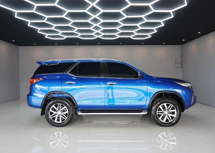 Used 10
                    TOYOTA
                     for Sale Image