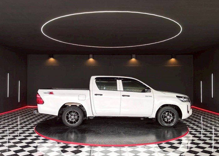 Used 10
                    TOYOTA
                     for Sale Image