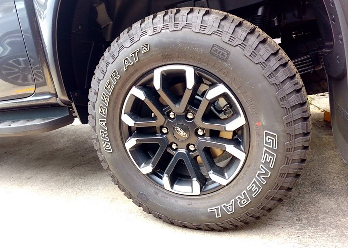 Used 6
                    FORD
                     for Sale Image