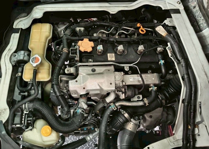Used 4
                    NISSAN
                     for Sale Image