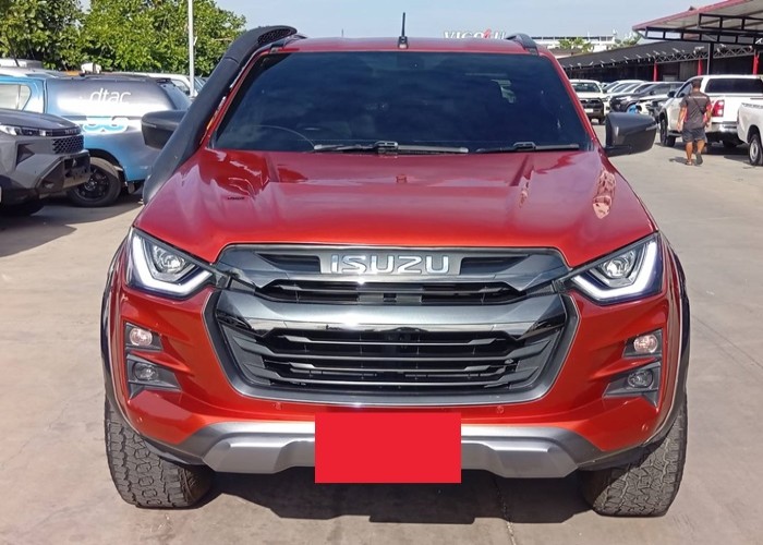 Used 7
                    ISUZU
                     for Sale Image