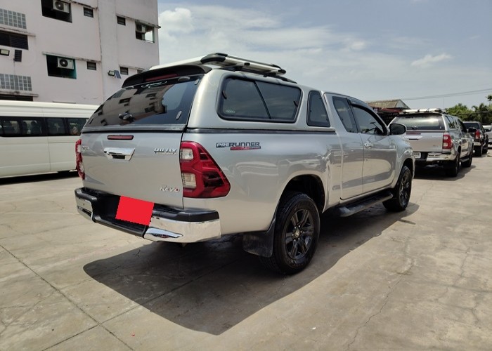Used 5
                    TOYOTA
                     for Sale Image