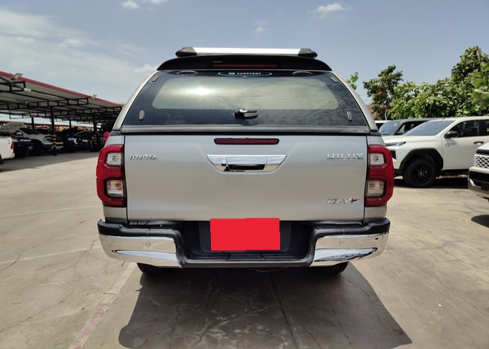 Used 5
                    TOYOTA
                     for Sale Image