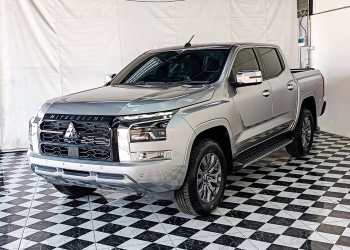 Used 1
                    MITSUBISHI
                     for Sale Image