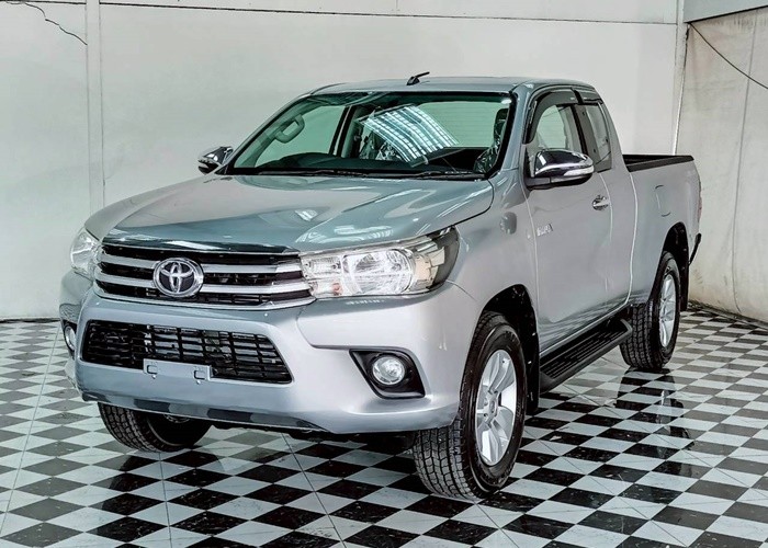 Used 12
                    TOYOTA
                     for Sale Image