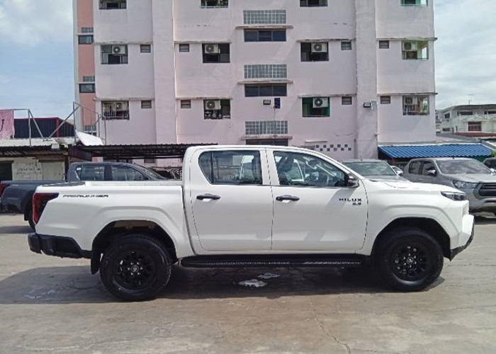 Used 4
                    TOYOTA
                     for Sale Image