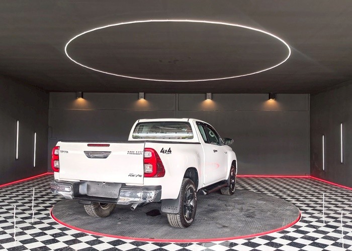 Used 12
                    TOYOTA
                     for Sale Image