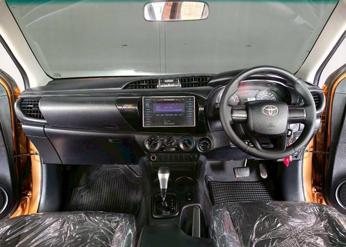 Used 12
                    TOYOTA
                     for Sale Image