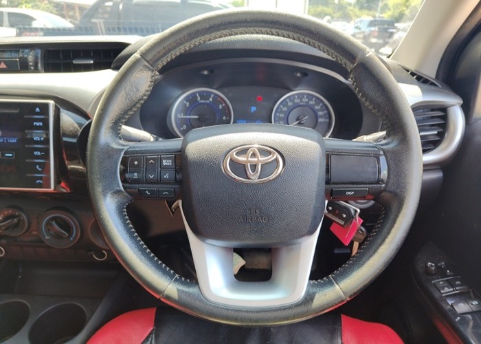 Used 8
                    TOYOTA
                     for Sale Image