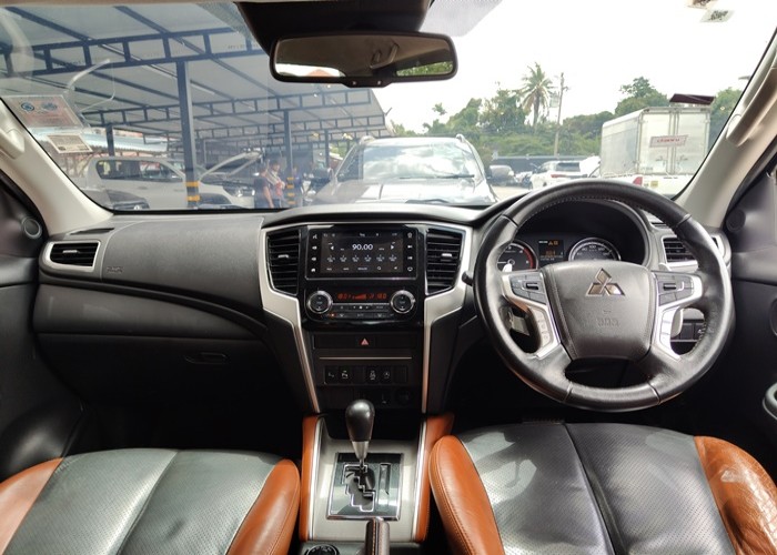Used 3
                    MITSUBISHI
                     for Sale Image