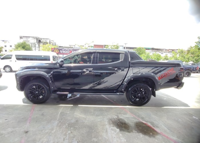 Used 3
                    MITSUBISHI
                     for Sale Image