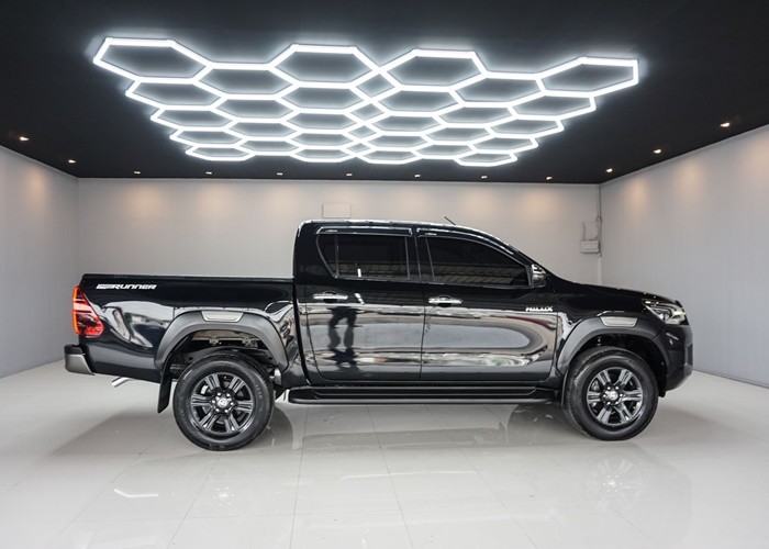 Used 10
                    TOYOTA
                     for Sale Image