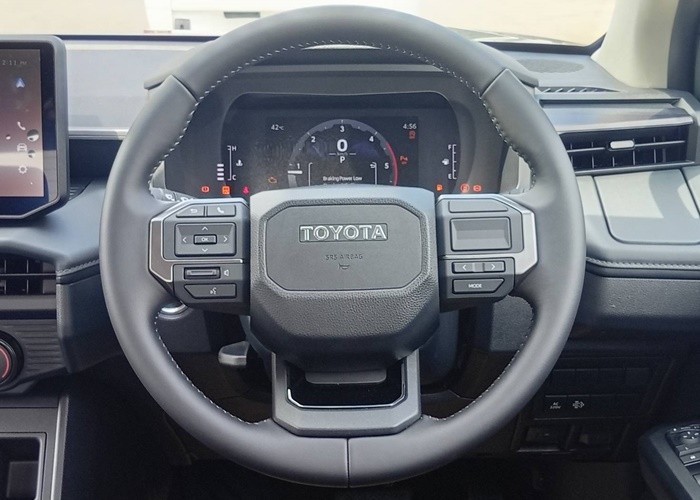 Used 4
                    TOYOTA
                     for Sale Image