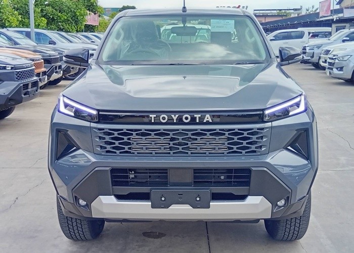 Used 4
                    TOYOTA
                     for Sale Image