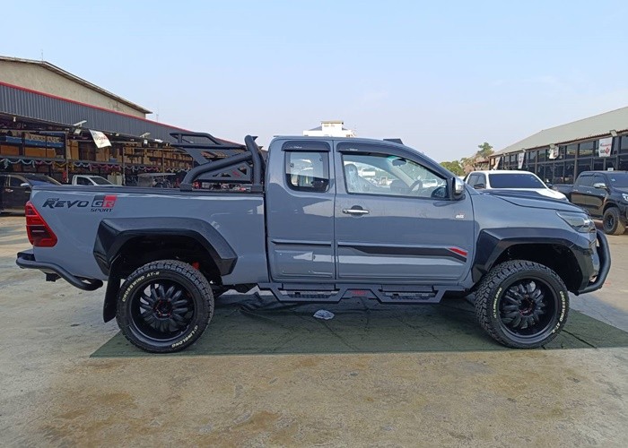 Used 10
                    TOYOTA
                     for Sale Image
