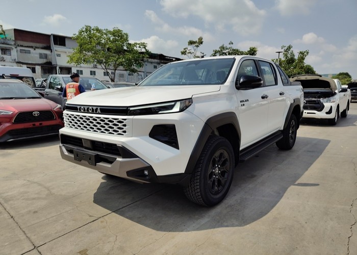 Used 3
                    TOYOTA
                     for Sale Image