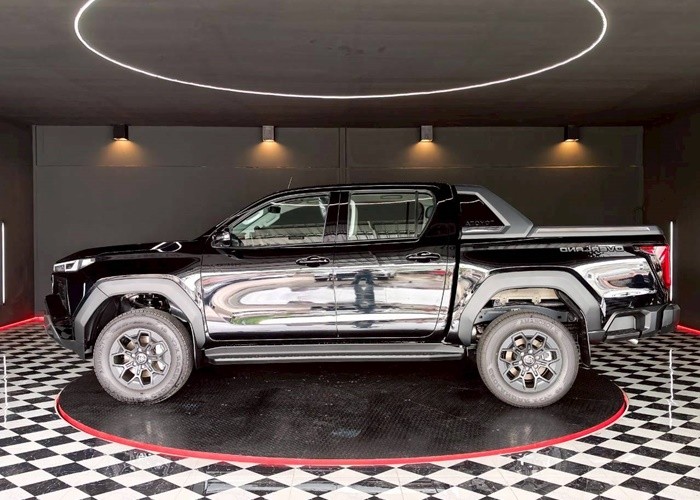 Used 4
                    TOYOTA
                     for Sale Image