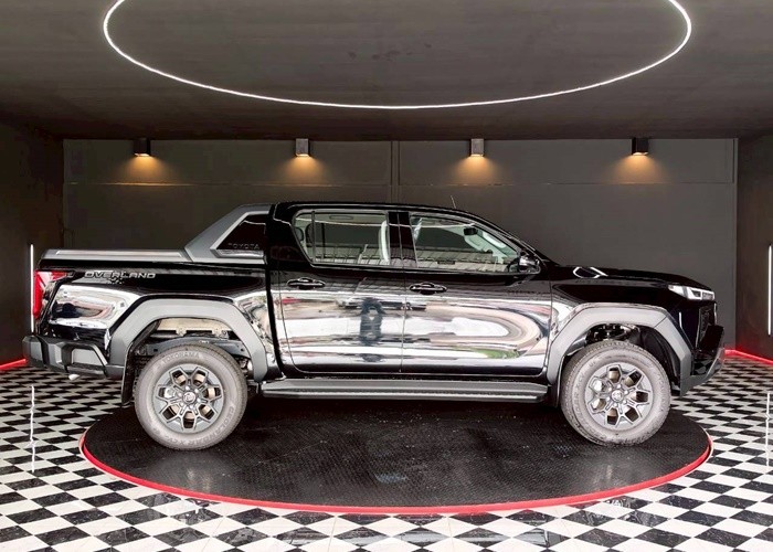 Used 4
                    TOYOTA
                     for Sale Image