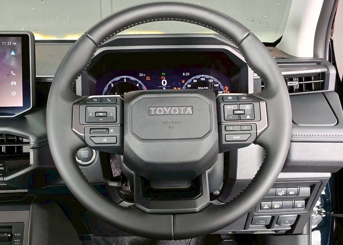 Used 4
                    TOYOTA
                     for Sale Image
