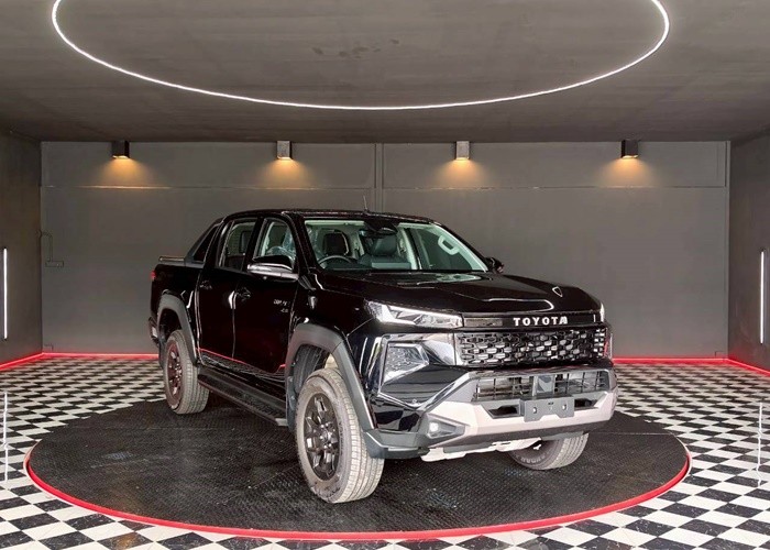 Used 4
                    TOYOTA
                     for Sale Image