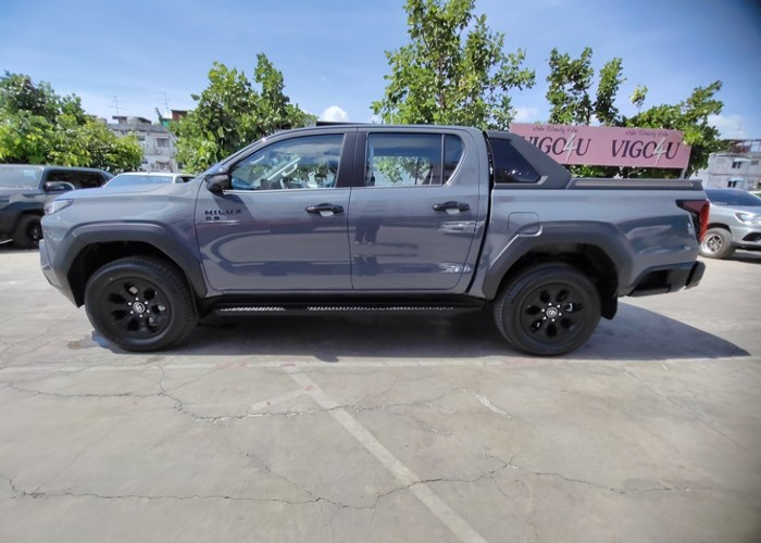 Used 4
                    TOYOTA
                     for Sale Image