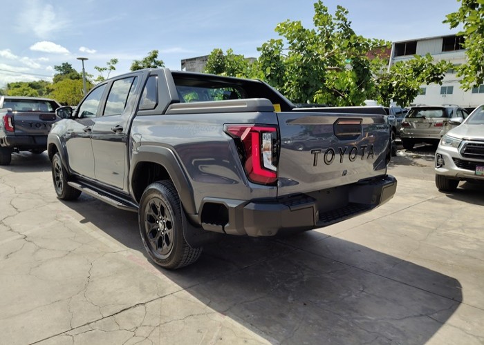 Used 4
                    TOYOTA
                     for Sale Image