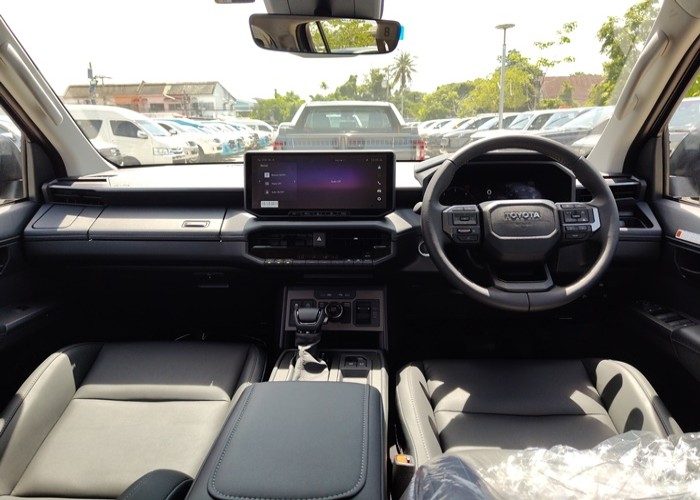 Used 4
                    TOYOTA
                     for Sale Image