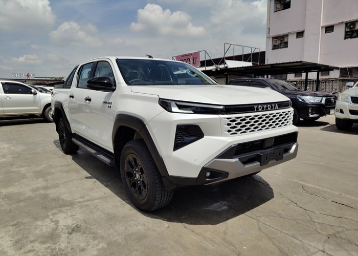 Used 4
                    TOYOTA
                     for Sale Image