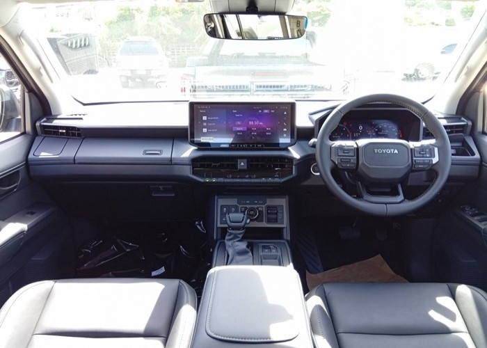 Used 4
                    TOYOTA
                     for Sale Image