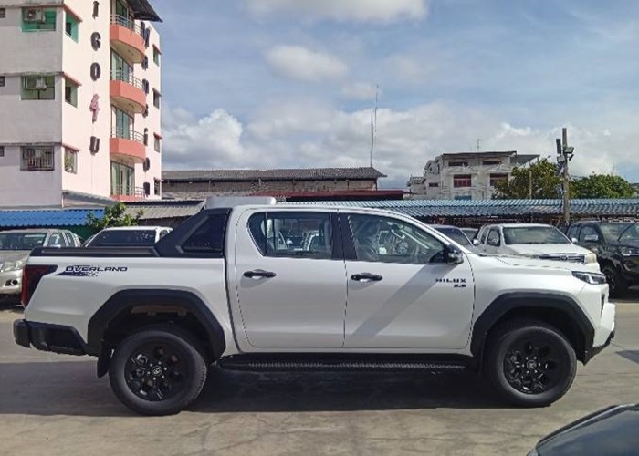 Used 5
                    TOYOTA
                     for Sale Image