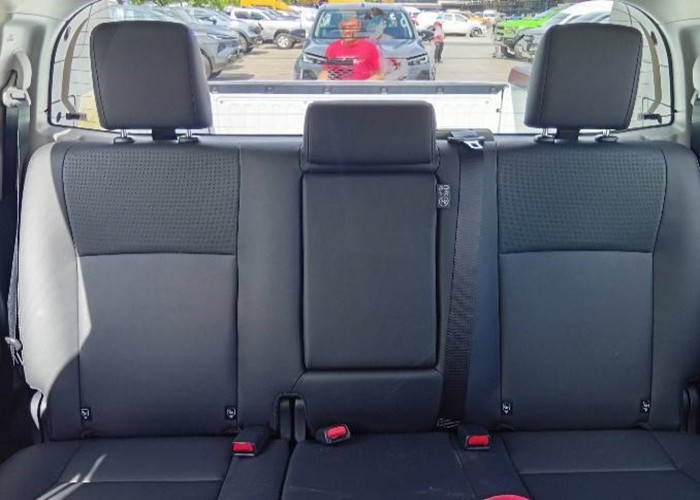 Used 5
                    TOYOTA
                     for Sale Image