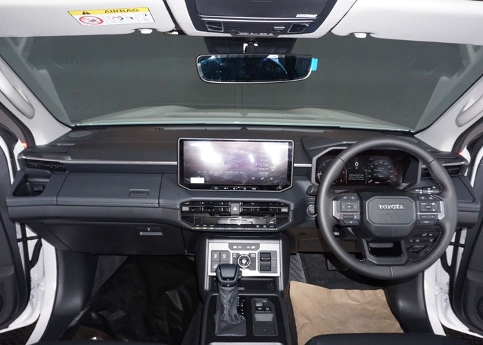 Used 5
                    TOYOTA
                     for Sale Image