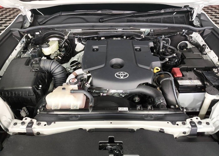 Used 5
                    TOYOTA
                     for Sale Image