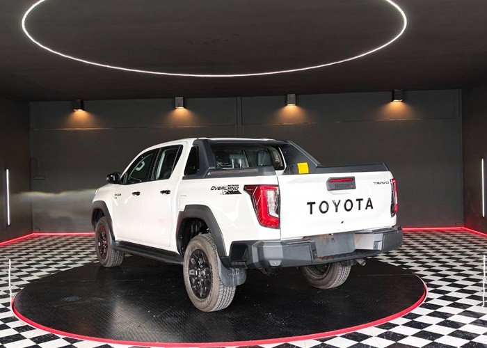 Used 5
                    TOYOTA
                     for Sale Image