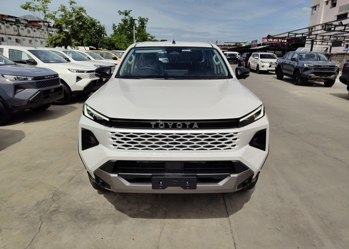 Used 5
                    TOYOTA
                     for Sale Image