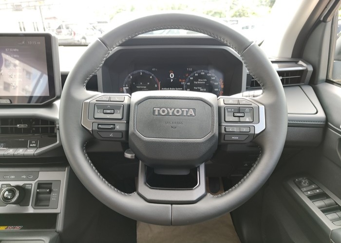 Used 5
                    TOYOTA
                     for Sale Image