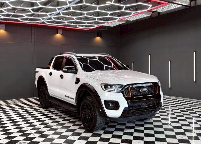 Used 6
                    FORD
                     for Sale Image