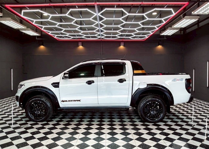 Used 6
                    FORD
                     for Sale Image