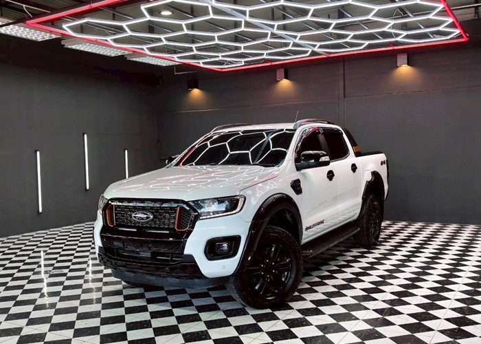 Used 6
                    FORD
                     for Sale Image