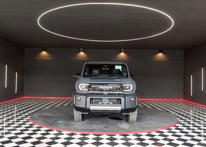 Used 5
                    TOYOTA
                     for Sale Image