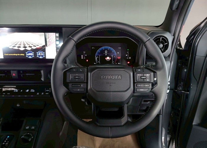 Used 5
                    TOYOTA
                     for Sale Image