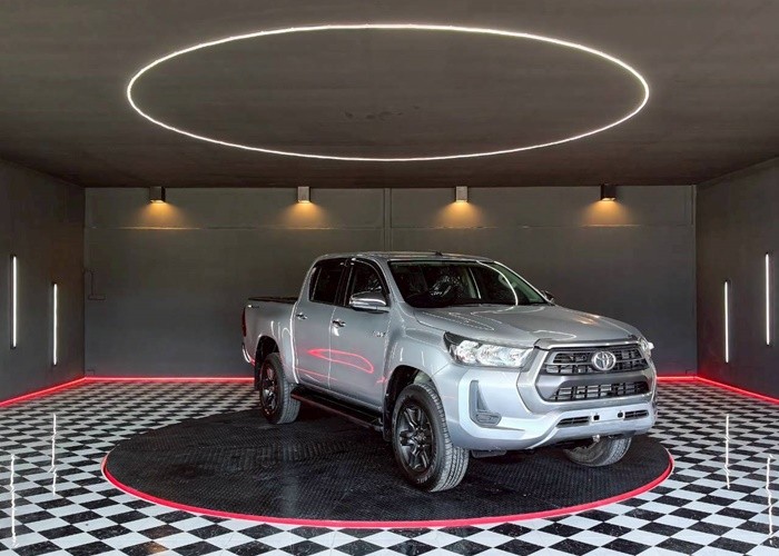 Used 7
                    TOYOTA
                     for Sale Image