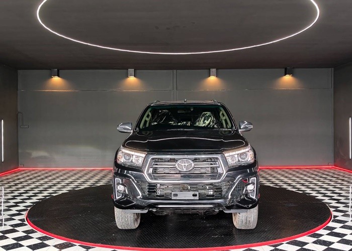 Used 8
                    TOYOTA
                     for Sale Image