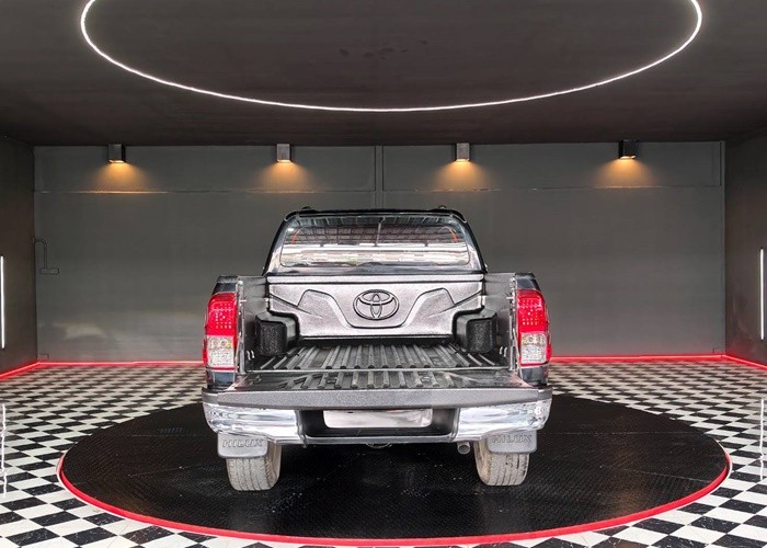Used 8
                    TOYOTA
                     for Sale Image
